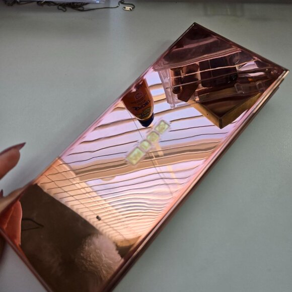 Pat McGrath Divine Rose II - Pink Chrome Packaging - Picture 5 of 5